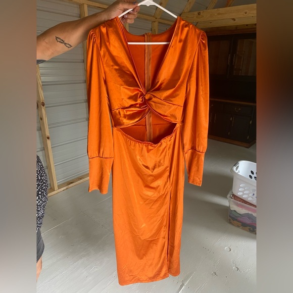 Orange BAE Cut Out Front slit Bodycon Dress size Medium boho - Picture 5 of 5